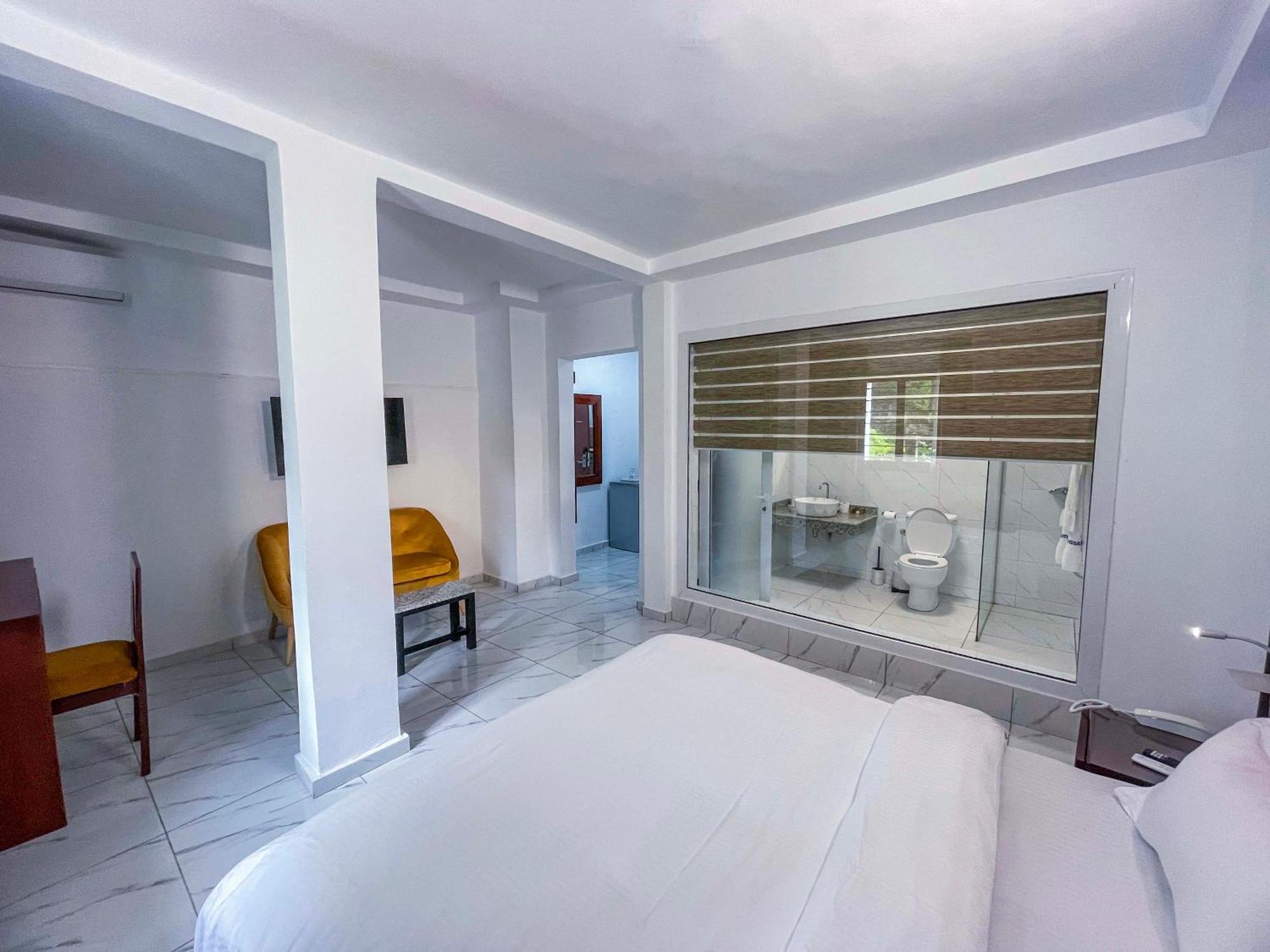 Hotel Le Vaisseau Αμπιτζάν Εξωτερικό φωτογραφία