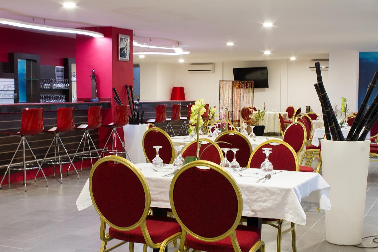 Hotel Le Vaisseau Αμπιτζάν Εξωτερικό φωτογραφία